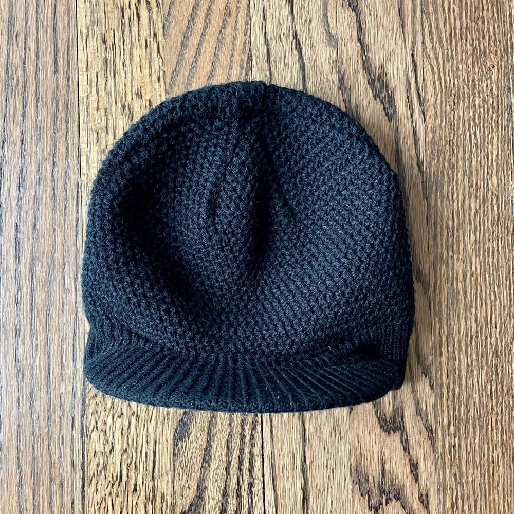 Visor Brimmed Beanie Black